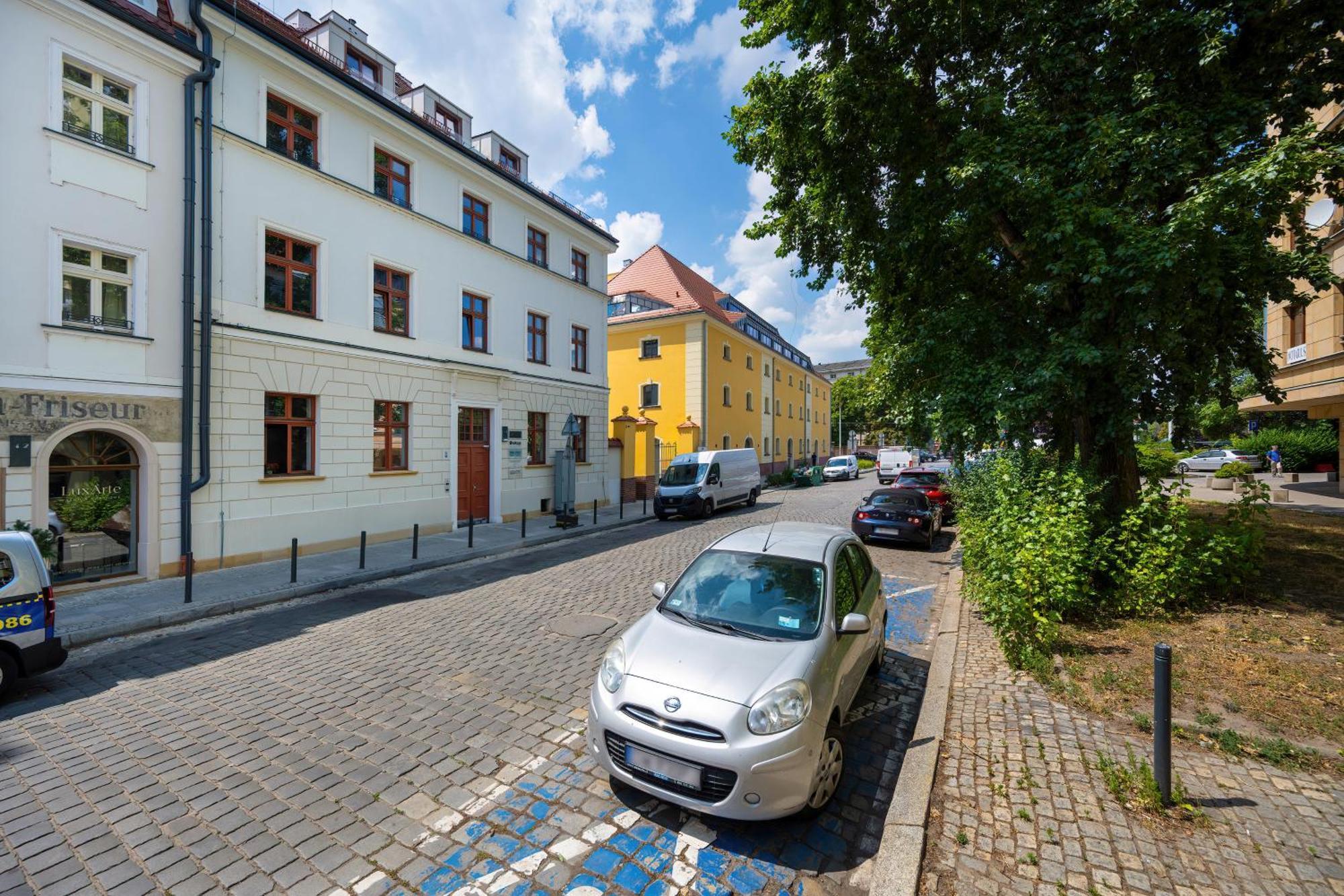 Elegancki Apartament Z Parkingiem Blisko Starego Miasta By Noclegi Renters Vratislav Exteriér fotografie