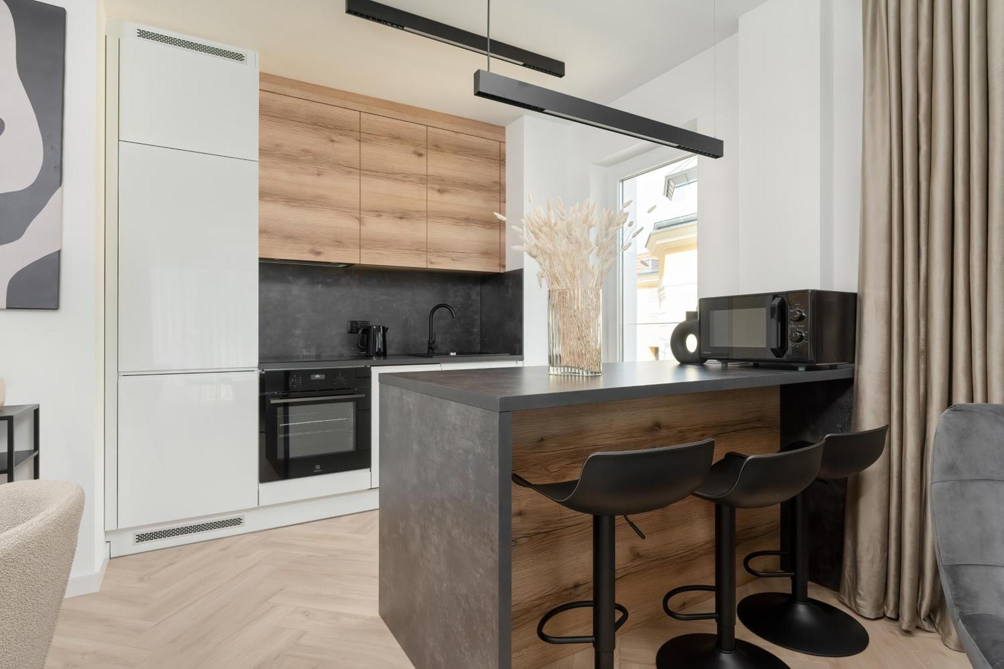 Elegancki Apartament Z Parkingiem Blisko Starego Miasta By Noclegi Renters Vratislav Exteriér fotografie