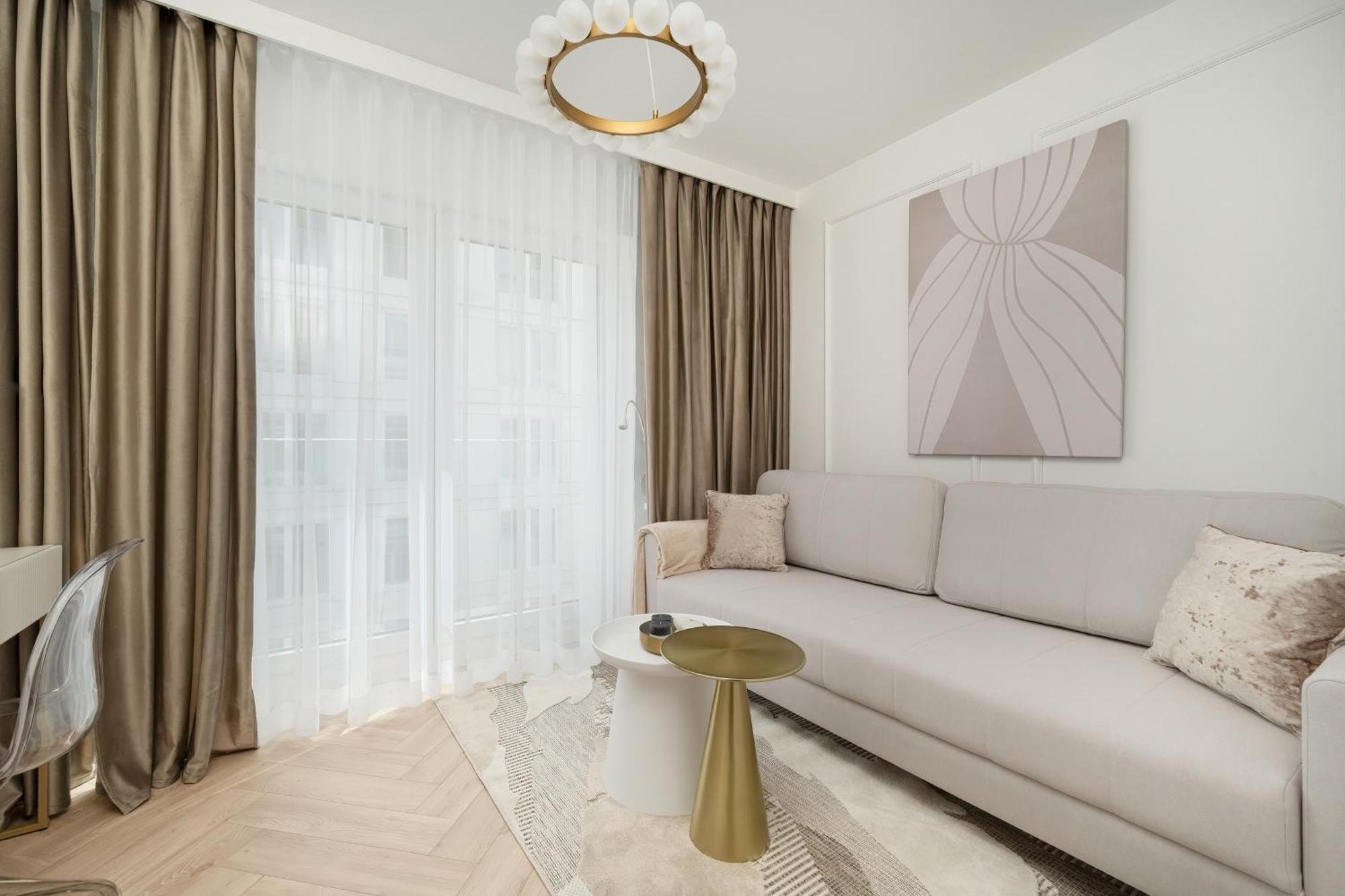 Elegancki Apartament Z Parkingiem Blisko Starego Miasta By Noclegi Renters Vratislav Exteriér fotografie